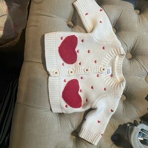 Baby gap heart sweater newborn/preemie